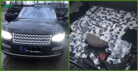 A încercat să facă contrabandă cu țigări ascunse într-un Land Rover. Vameșii de la Sculeni au depistat 54 mii de țigări